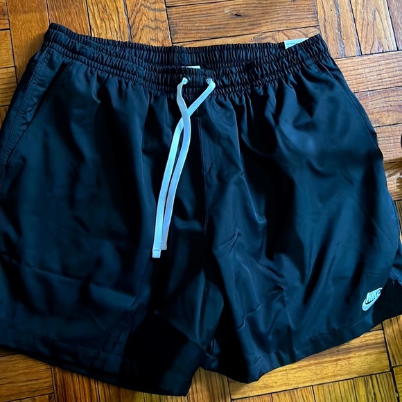 NWT nike black swimming trunks size:XX L - Picture 1 of 7
